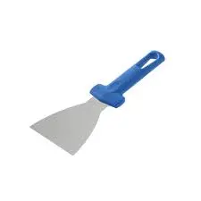[AC-STP31] Espatula Triangular Flexible Inox. 10X9 Cm.